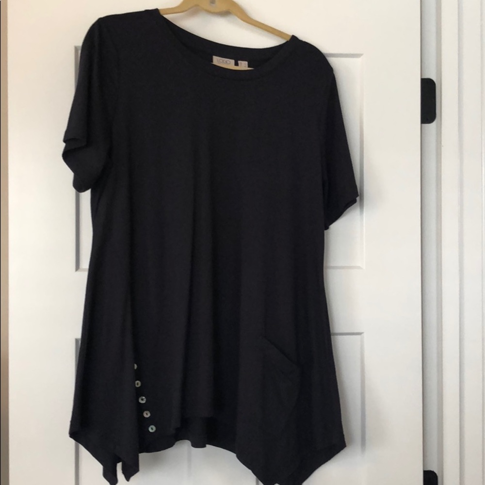 Navy tunic tee